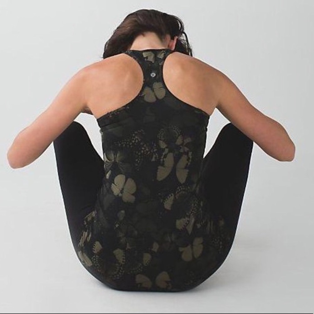 🦋 Lululemon tank green butterfly fatigue 🦋